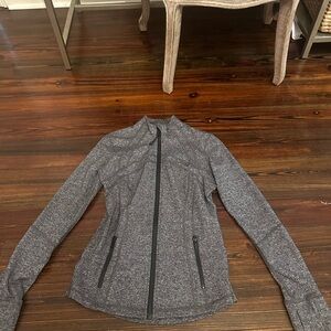 Lululemon define jacket size 8